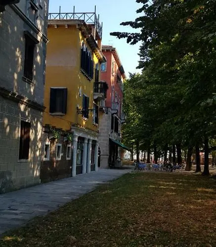 Frühstückspension Bb 3*