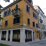 Bb Nocleg ze śniadaniem 4*