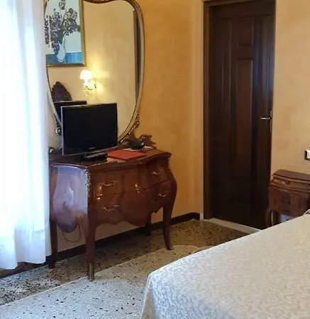 Bed & Breakfast Bb *
