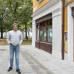 Bb 4*
